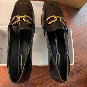 Minimalist Metal Decor Loafers